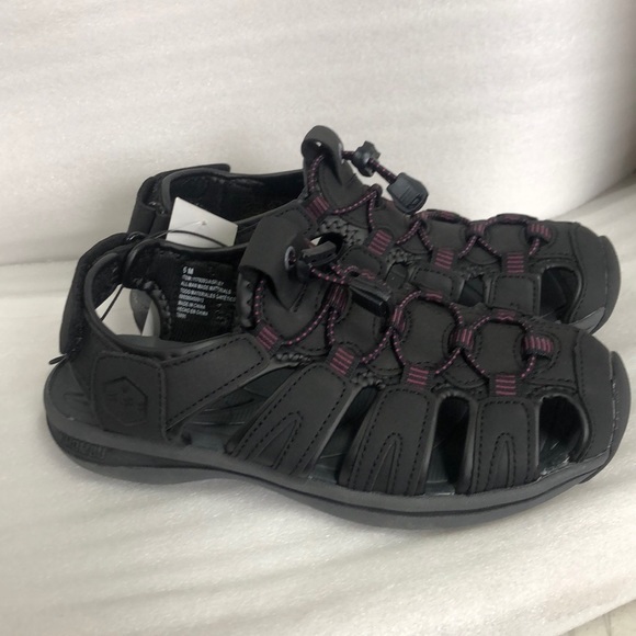 NWT Khombu Ashley Women’s River Sandal Black - Picture 2 of 5
